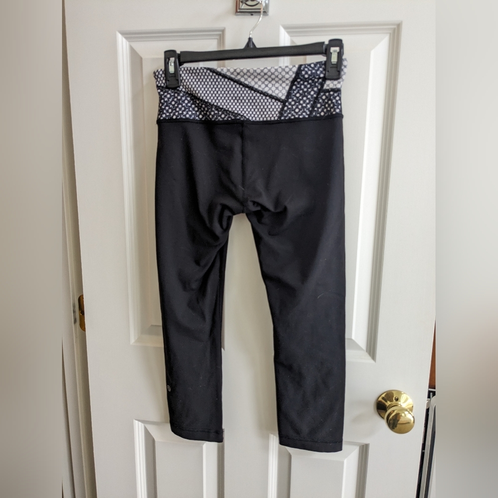 Lululemon crop reversible leggings